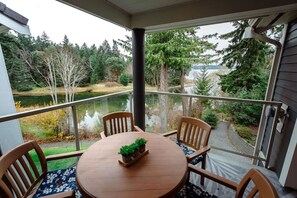 屋外ダイニングエリア