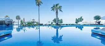 Sunrise Queen Hotel