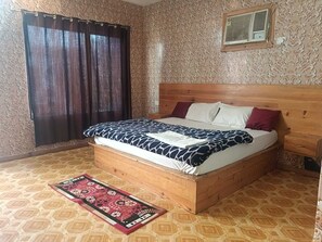 Habitación de lujo | Wifi gratis y ropa de cama