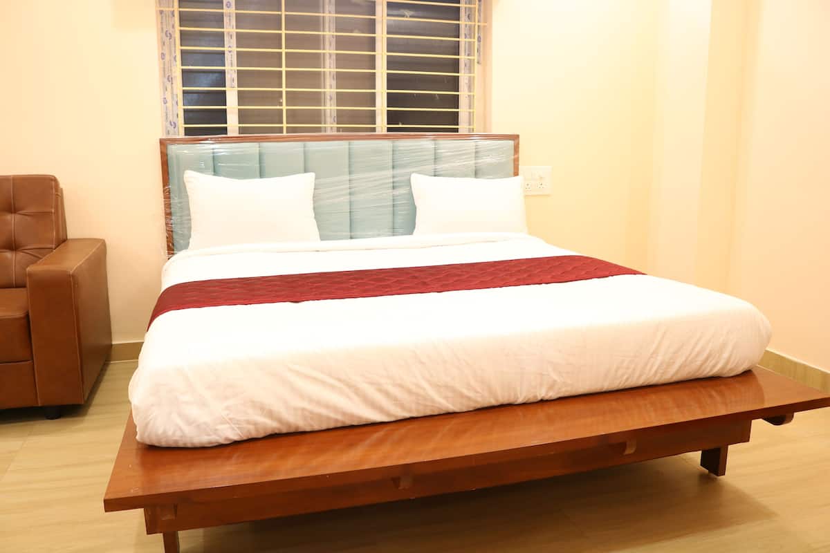 Standard Room, City View