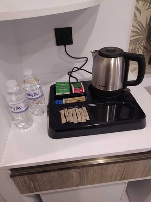 Desk, laptop workspace, soundproofing, free WiFi - Parla Park Hotel (Konya)