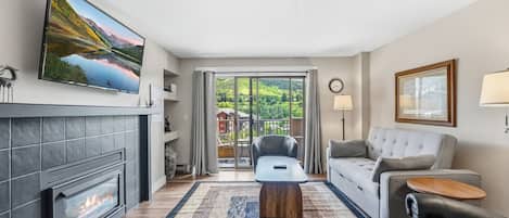 Smart TV, fireplace, offices