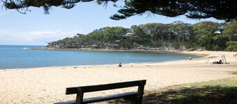 150mtrs to beach +Trampoline