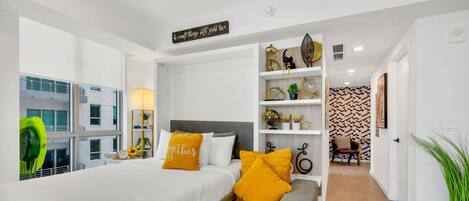 1 chambre, fer et planche à repasser, lit parapluie, Wi-Fi