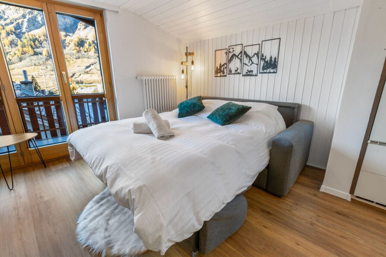 Bügeleisen/Bügelbrett, kostenloses WLAN, Bettwäsche