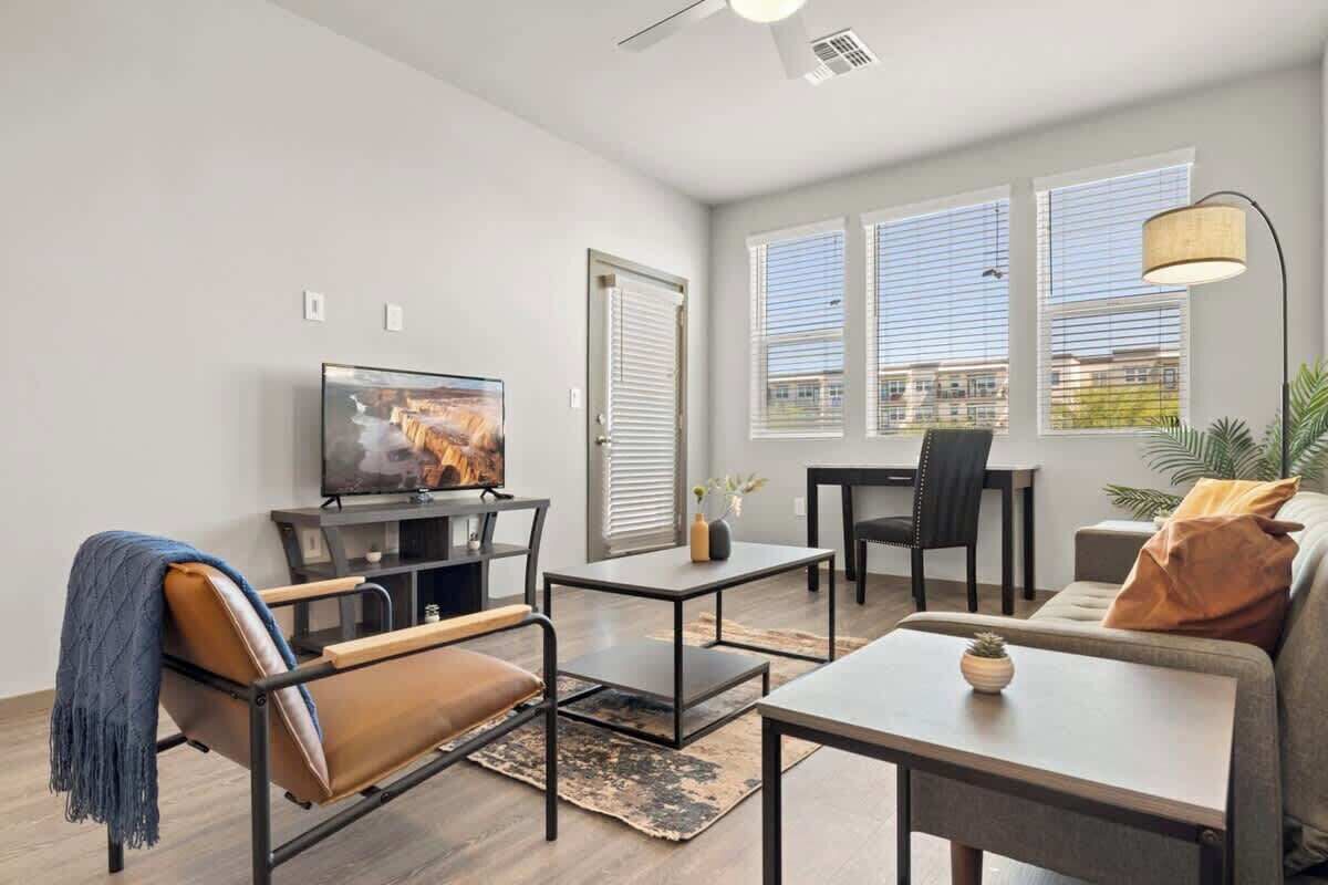 Stunning Westgate Cozysuites By Stadium W/pool 9 - Sun City West, AZ