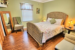 5 slaapkamers, een strijkplank/strijkijzer, gratis wifi, beddengoed