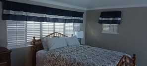 1 habitación, wifi y ropa de cama
