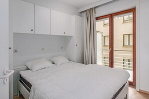2 室のベッドルーム、WiFi (無料)