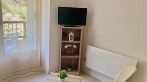 Una televisión