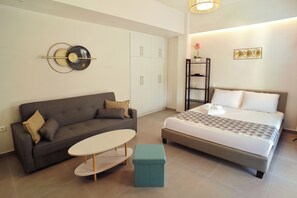 Standard Apartment | 1 bedroom, iron/ironing board, free WiFi