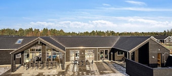 5 Star Holiday Home in Norre Nebel