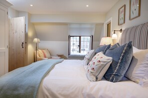 2 bedrooms, Internet, bed sheets