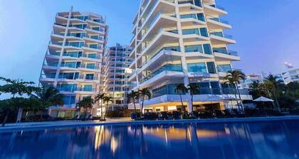 Modern and Spacious Family Loft with Private Beach / Relax in Cartagena