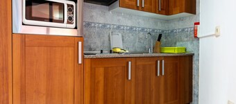 Beachfront Apartment -don Juan Manilva