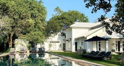 Halala Kanda by Boutique