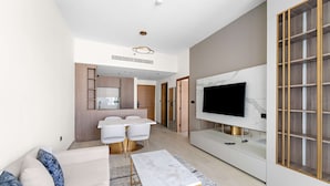 Apartment | 1 bedroom, high-speed internet - New 1-bedroom in Prime Gardens With Pool and gym (Dubai)