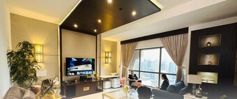 Alphatel Beach Hostel JBR - Jumeirah Beach
