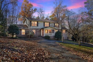 บ้านพัก, 4 ห้องนอน | บริเวณภายนอก