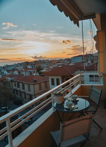 Best Views in Old Town (Ano Poli)