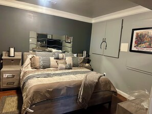 2 dormitoris, planxa i posts de planxar, wifi i roba de llit 