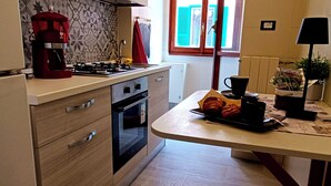 Uklassifisert bilde, 4 av 14, knapp