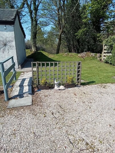 Small Detached Cottage in Lamlash.Sleeps 2
