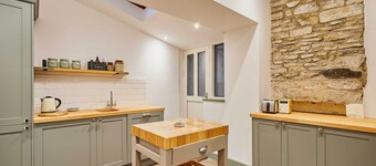 Host & Stay | Temple Terrace