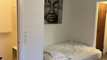 1 quarto, roupa de cama