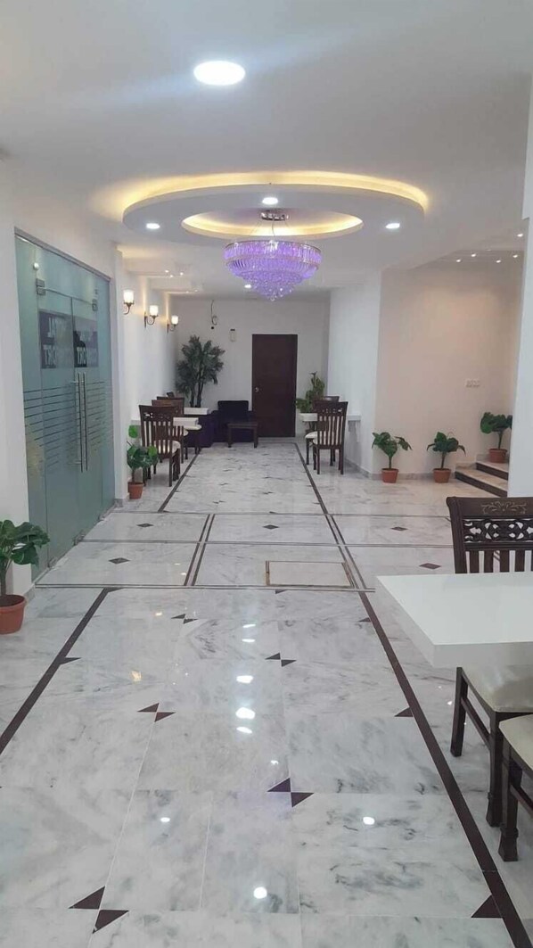 Interior - Hotel Comfort Inn Karachi (Karachi)