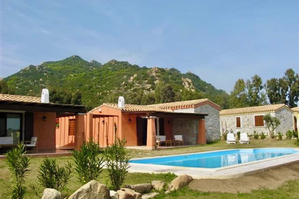 Villas with common or private pool in Costa Rei - Monte Gruttas