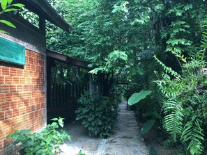 Bungalow Deluxe - lanai