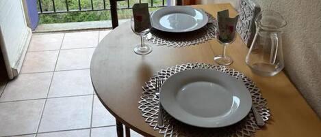 用餐