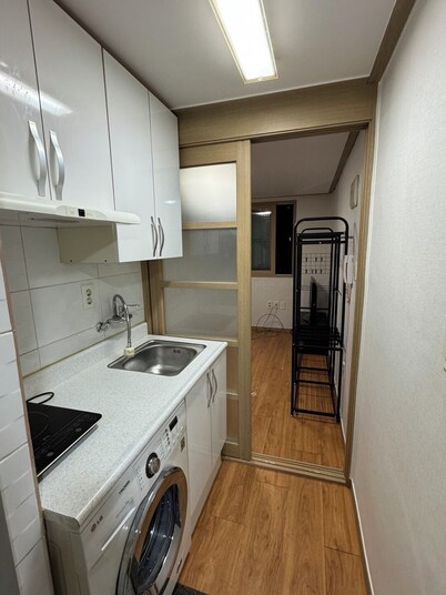 Affordable Single Room in Seoul - 5 minutes to the subway station