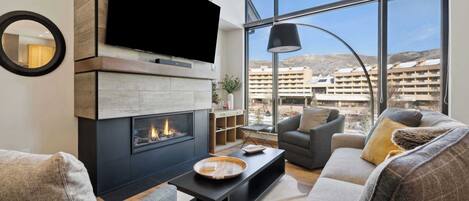 スマートテレビ、暖炉