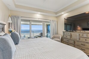 2 slaapkamers, een strijkplank/strijkijzer, internet, beddengoed