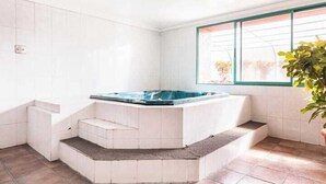 Unclassified image, 4 of 80, button - Fontana Suites (Quito)