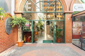 Exterior detail - Fontana Suites (Quito)