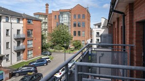 Exterior - Wonderful 3br Duplex Ormeau Park Free Parking (Belfast)