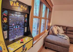 Spielezimmer