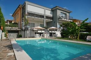 Front of property - CAMERE DA MIRELLA  (Lazise)