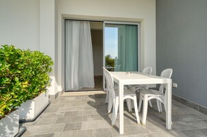 Camera Matrimoniale con Terraza | Terrace/patio