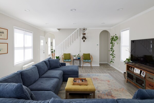 Smart TV, books, offices, printers