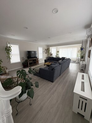 Smart TV, books, offices, printers