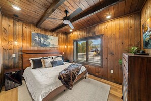 4 slaapkamers, een strijkplank/strijkijzer, gratis wifi, beddengoed