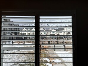 Interior - "Terrapin Basin" - A chill 2200 sf Mtn Green retreat, 12 mins to #1 Snowbasin. (Morgan)