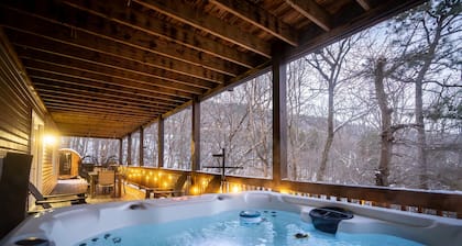 Fall In Shenandoah! King Beds-Sauna-Hot Tub!