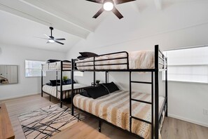 4 bedrooms, desk, iron/ironing board, travel cot