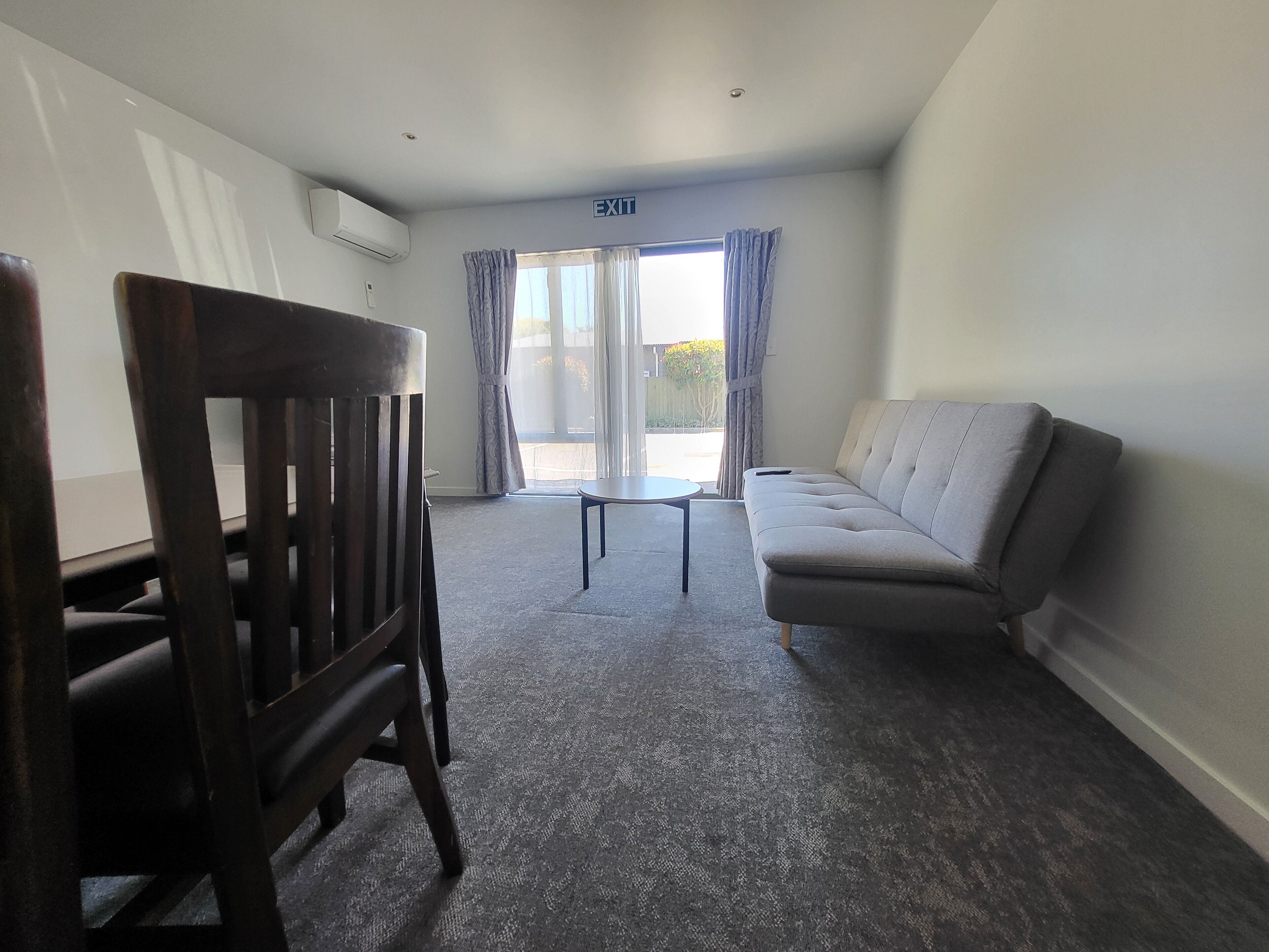 Family Suite, Courtyard View | Living area | 32-inch LED TV with digital channels