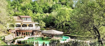 Villa mit Klimaanlage und Pool